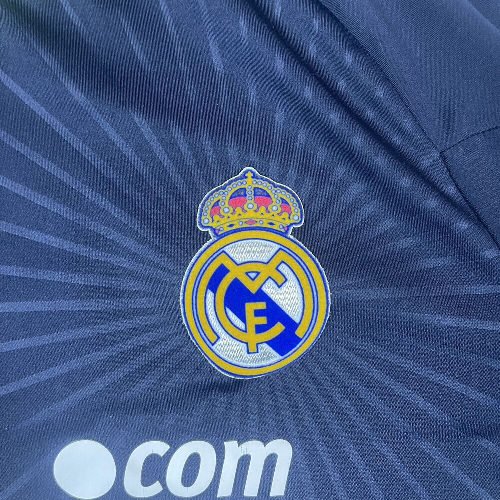 Real Madrid 2010-11 Away Shirt CASILLAS 1 Adidas Soccer Jersey Vintage LFP Men M - Picture 8 of 14